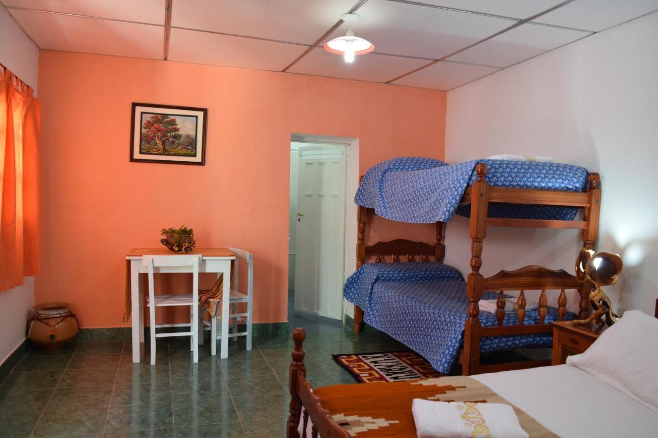 Hostal Bella Esperanza Humahuaca Esterno foto